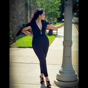 Highstreet Plunging Neck Cloak Sleeve Modern Sexy